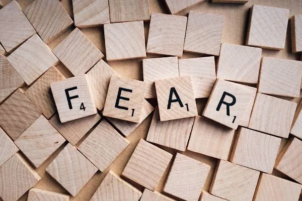 How to overcome stage-fright when singing