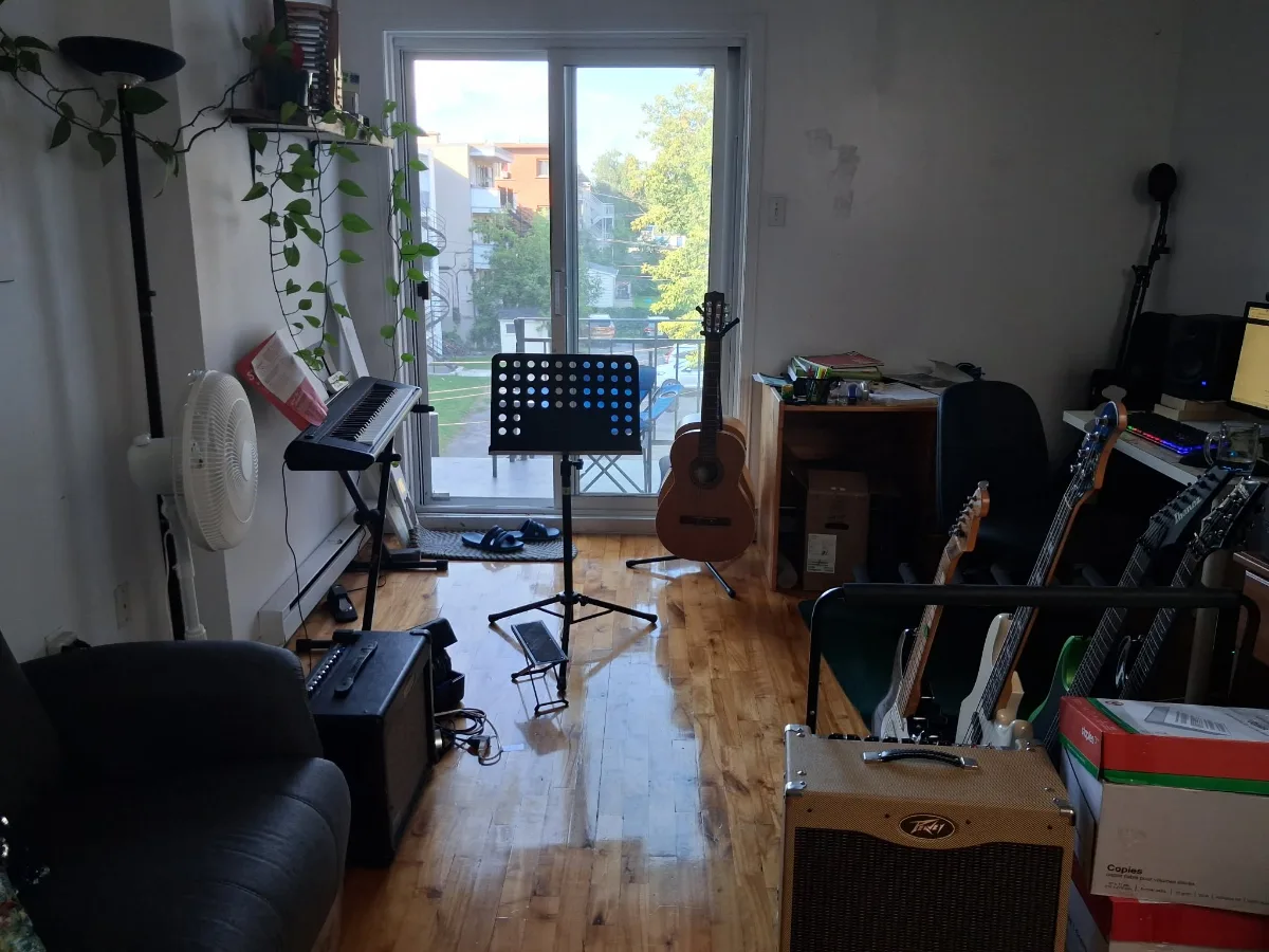 Teaching studio