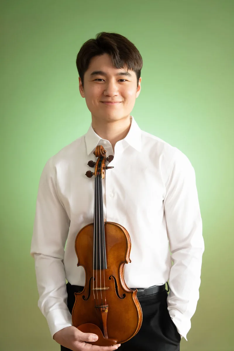David B. — Violin — photo 1