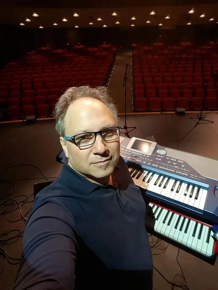 Kostantinos M. — Piano — photo 2