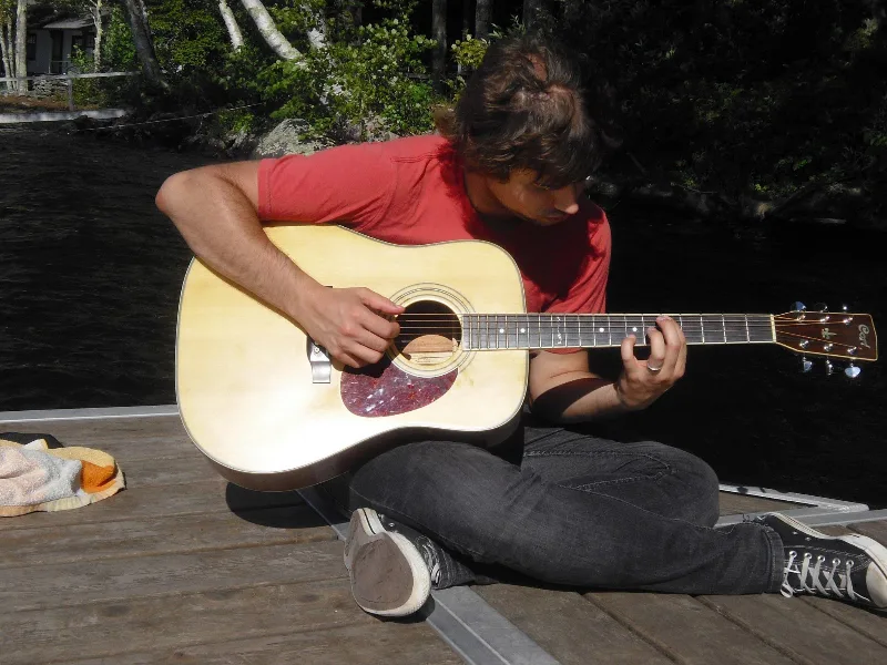 Aaron S. — Guitar — photo 3