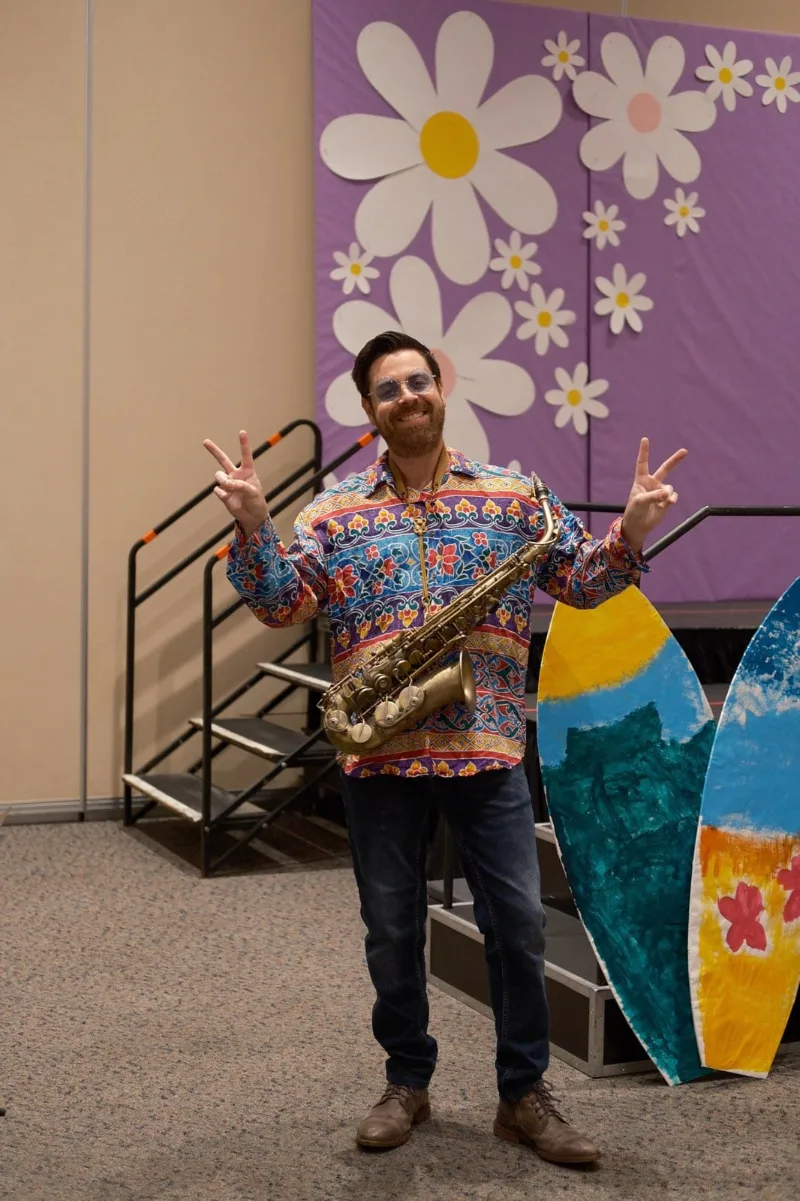 Joel R. — Saxophone — photo 2