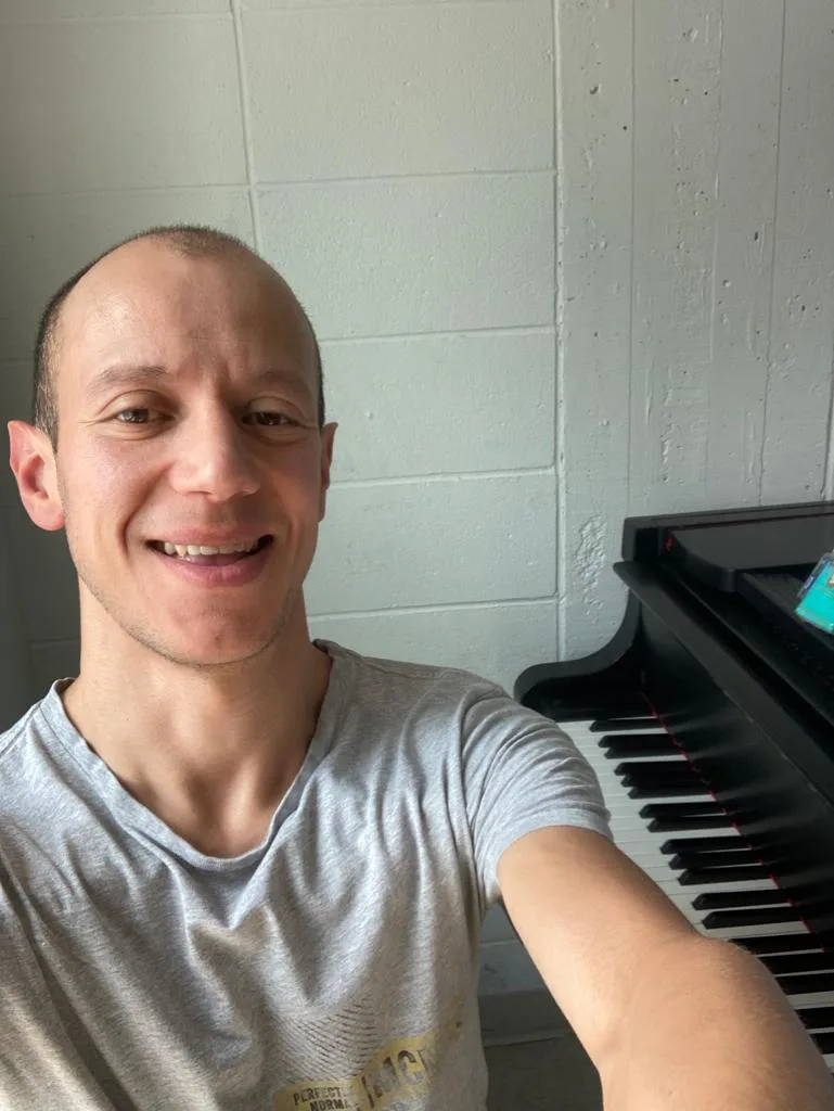 Alejandro B. — Piano — photo 1