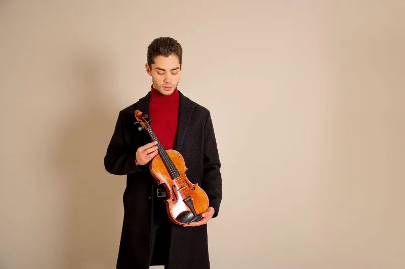 Royce R. — Violin — photo 1