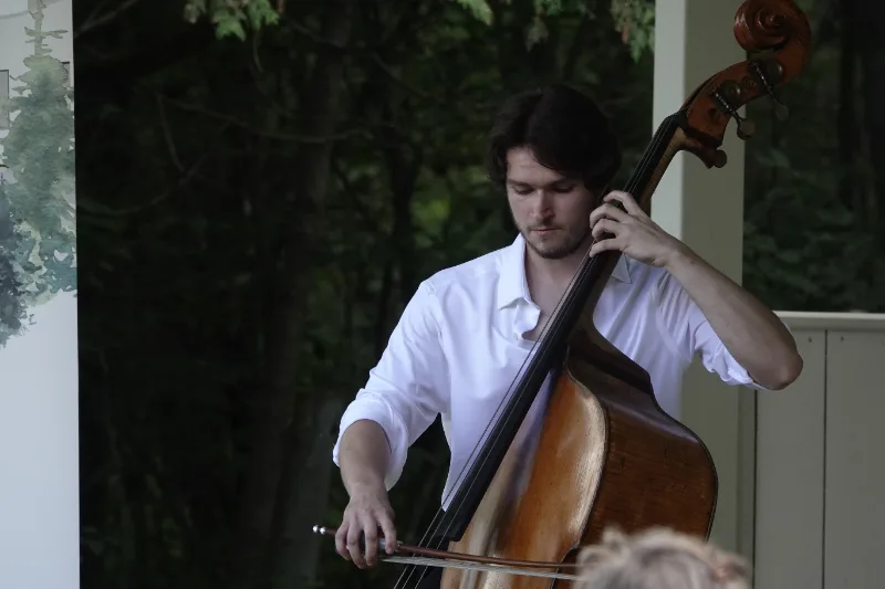 Chad R. — Cello — photo 1
