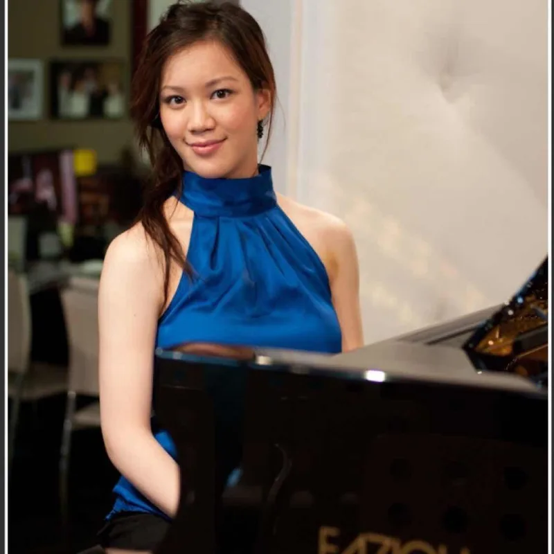 Josie L. — Piano — photo 1