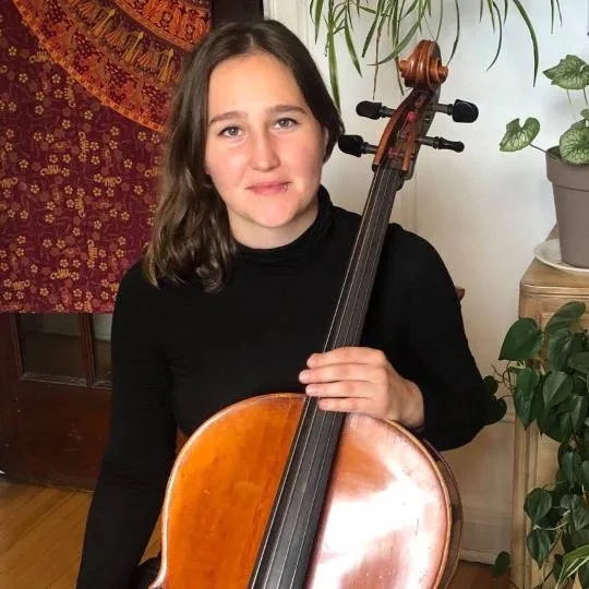 Susana Arcila T. — Cello