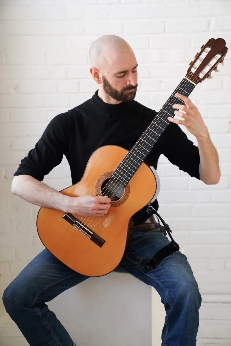 Patrick T. — Guitar — photo 1