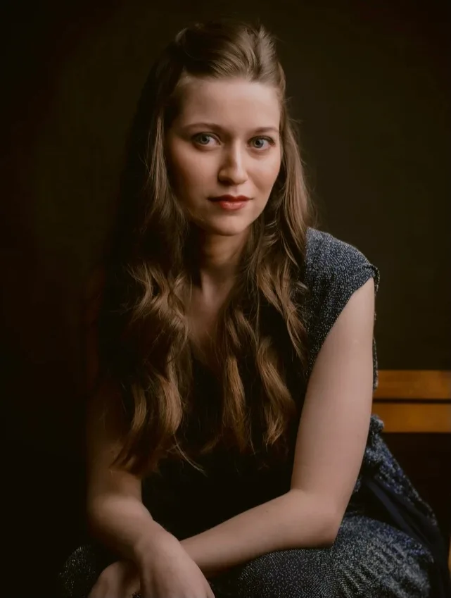 Angela O. — Piano — photo 1