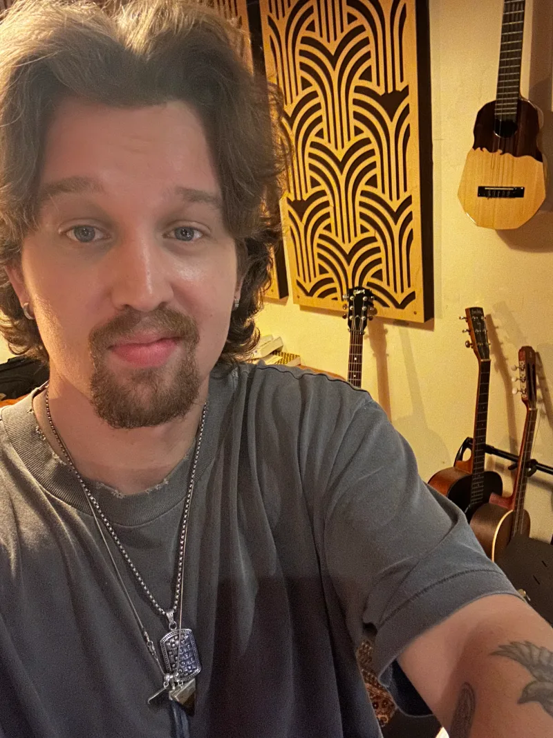 Ben F. — Guitar — photo 1