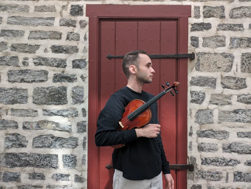 Tyler B. — Violin — photo 1