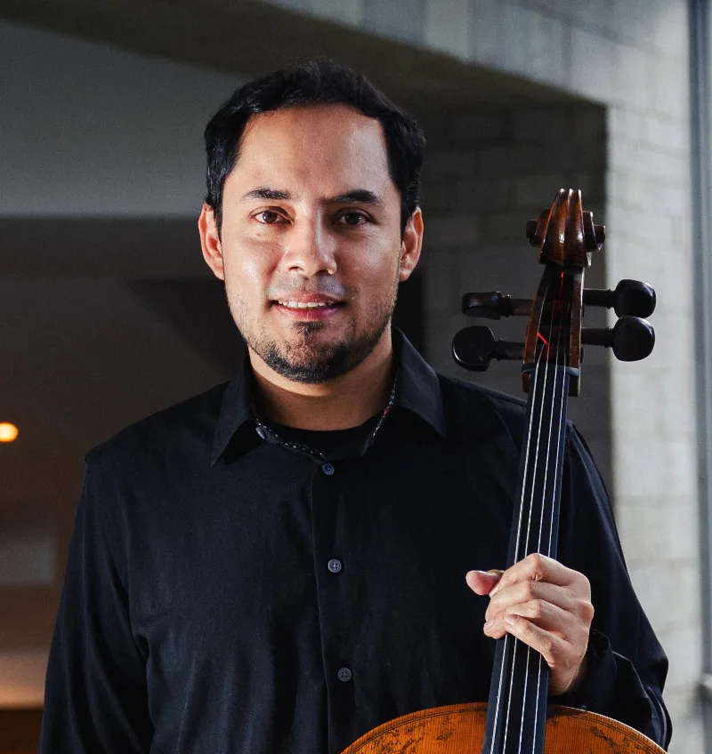 Ivan F. — Cello — photo 1