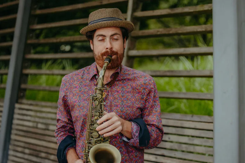 Joel R. — Saxophone