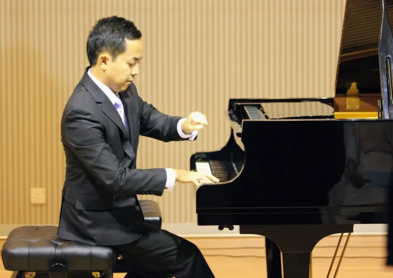 Gary Ka Lai W. — Piano — photo 2