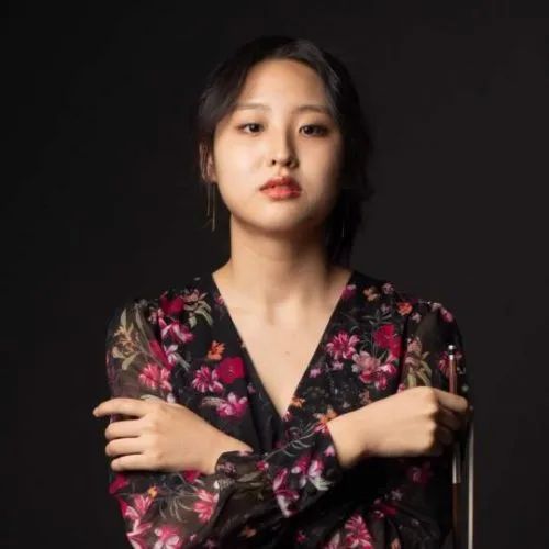 Sophia W. — Violin — photo 2